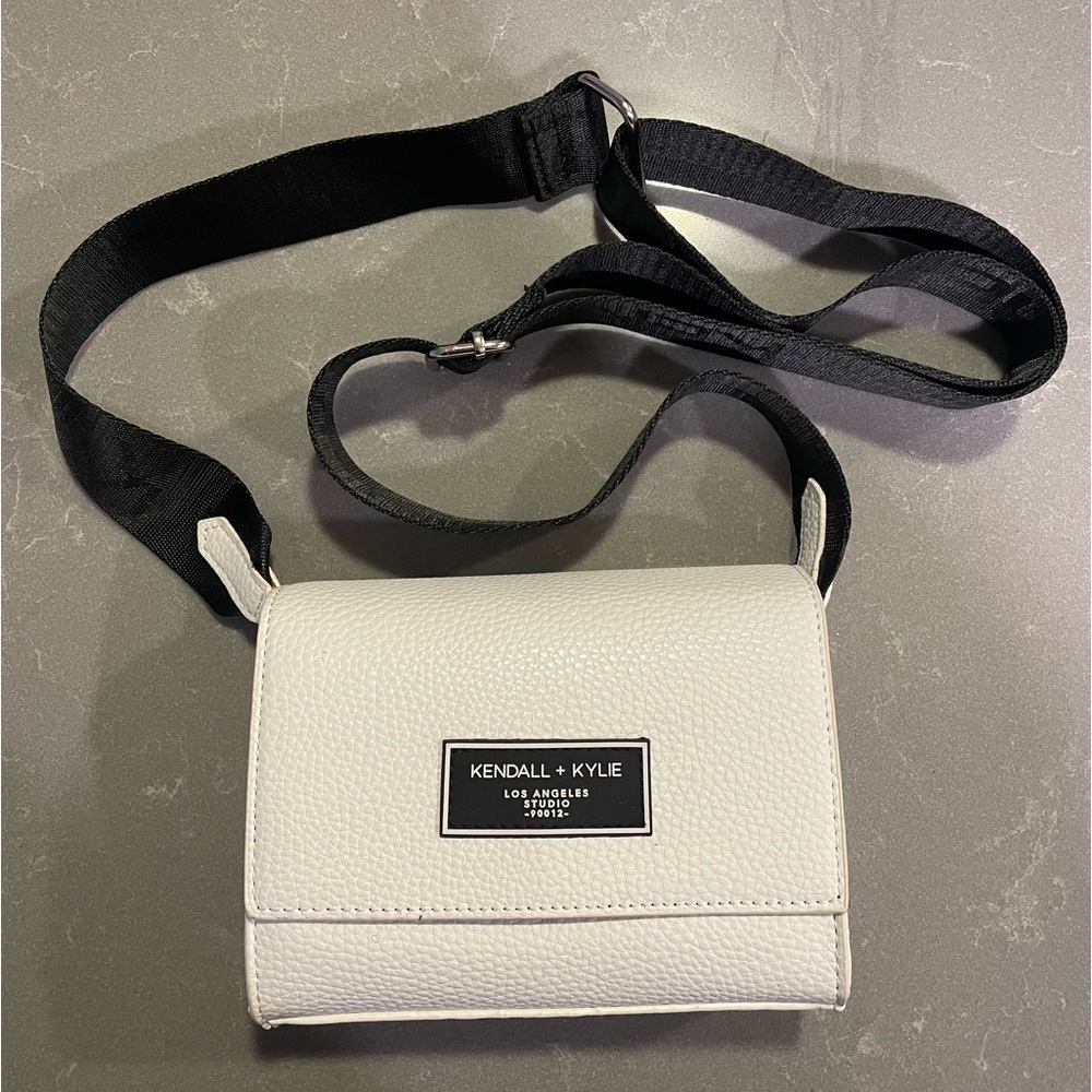 Kendall and Kylie Crossbody!